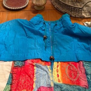 Vintage women’s windbreaker.